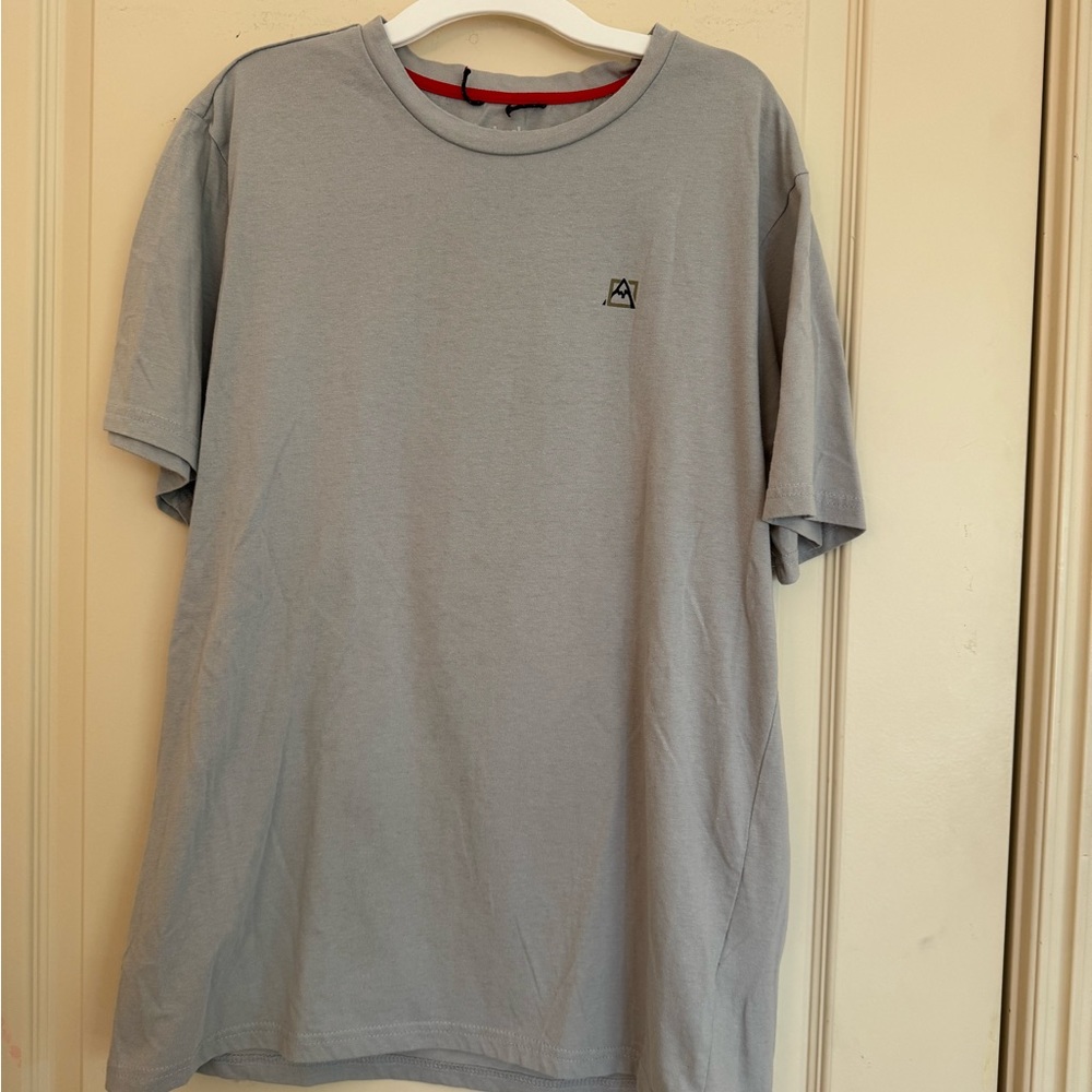 Avalanche short sleeve t- shirt Grey Medium